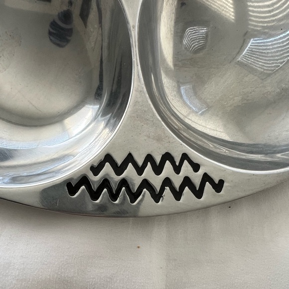 Vintage Wilton Armetale Reggae Chip and Dip Server, Round, 14-Inch - Picture 2 of 12